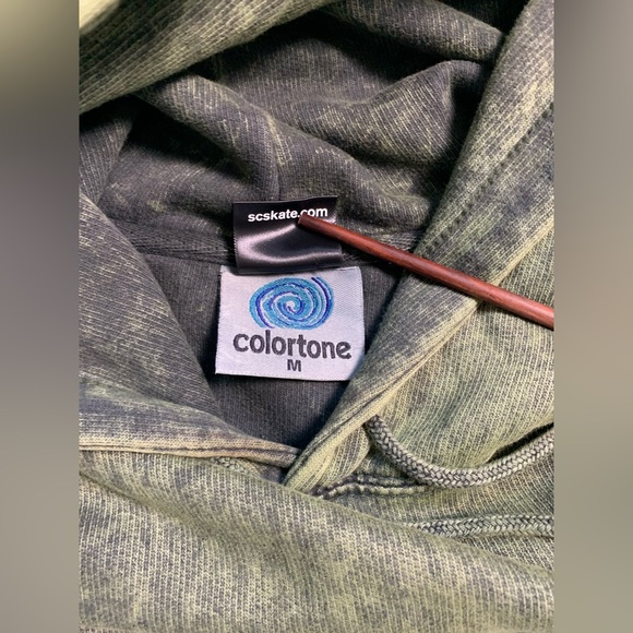 Colortone Santa Cruz Original Hoodie Women Size M Long Sleeve Skate Pullover - Picture 7 of 8